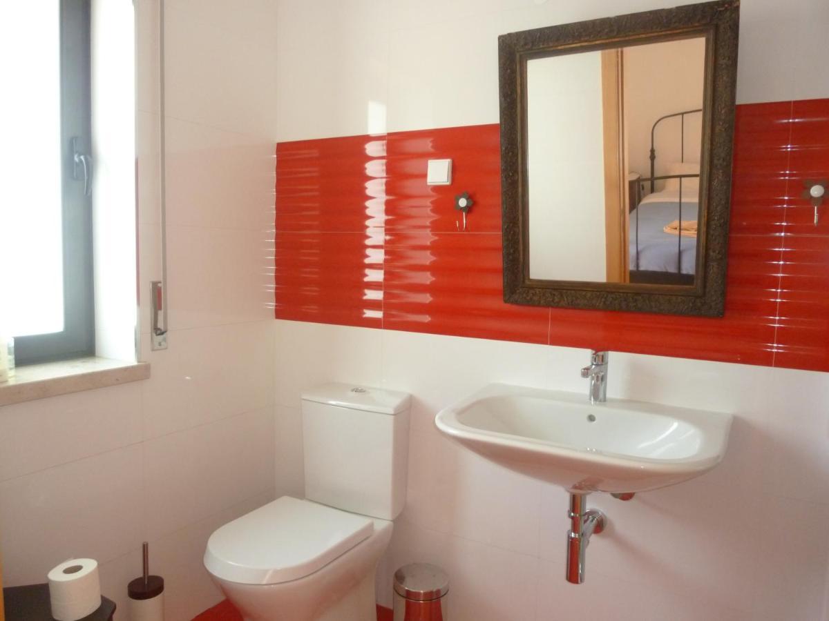Suite Na Casa Da Andreia São Martinho do Porto Esterno foto